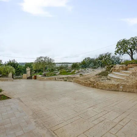 Gorgeous In With House A Panoramic View * Noto